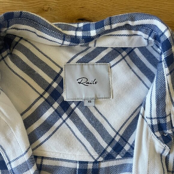 Rails Hunter & White Sapphire Plaid Shirt - Size XS - Picture 4 of 4
